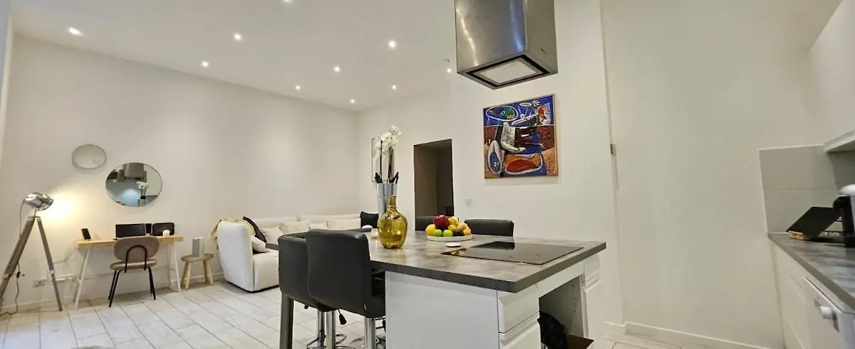 F3 Ground Floor, Hypercentre 2 Min From Palace Cannes France